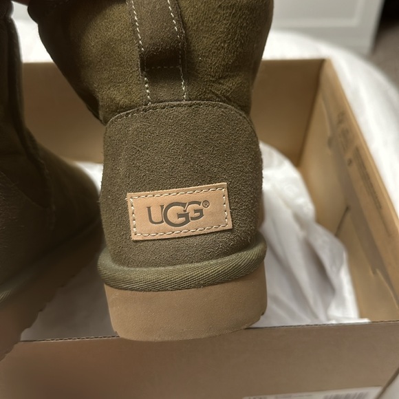 Ugg mini bootie - Picture 4 of 4